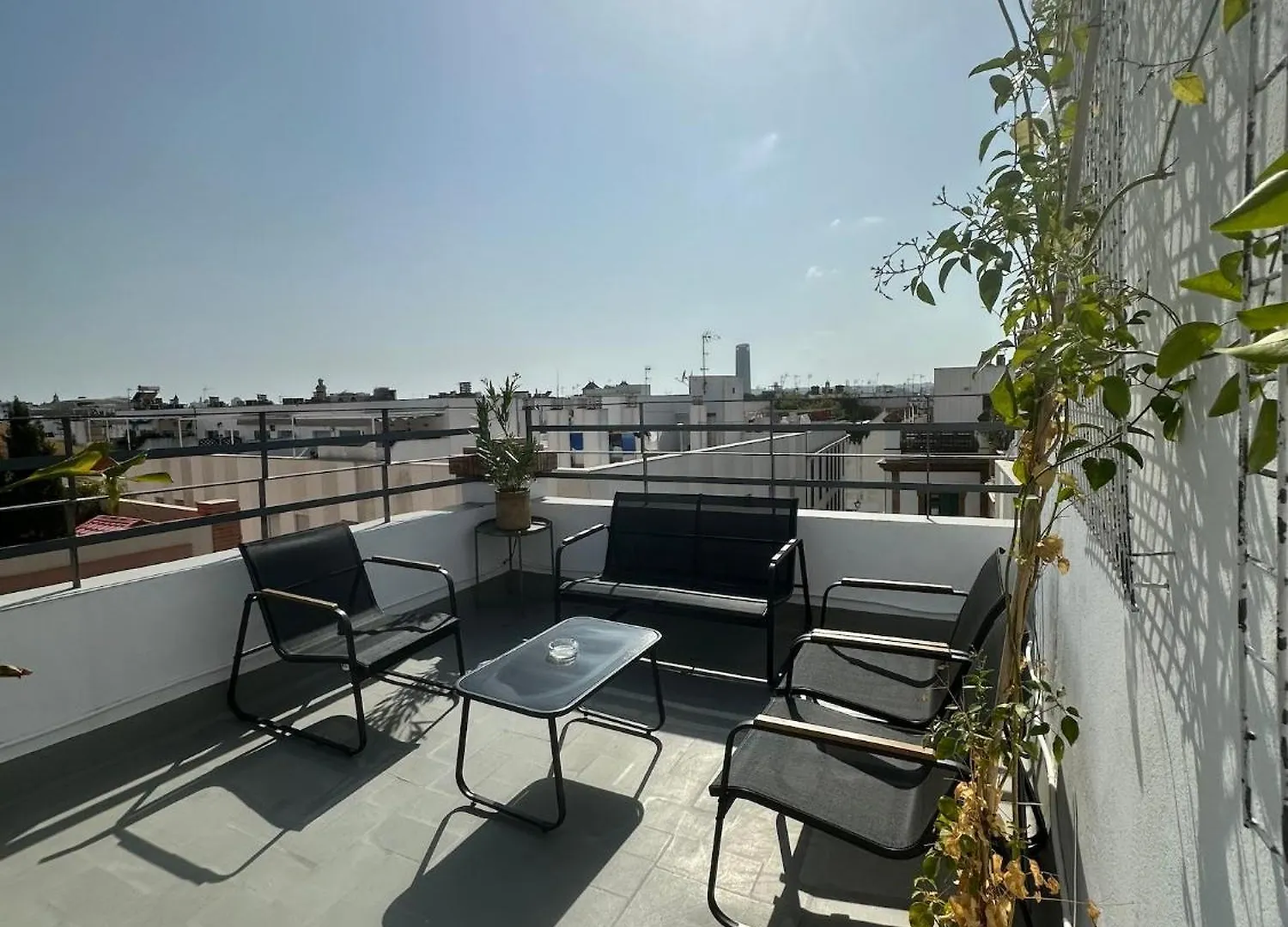 Almazen Apartamentos, Arrayan 23 Siviglia 0*,